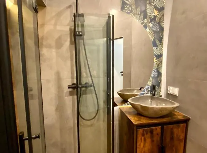 Z Jacuzzi شقة كراكوفيا